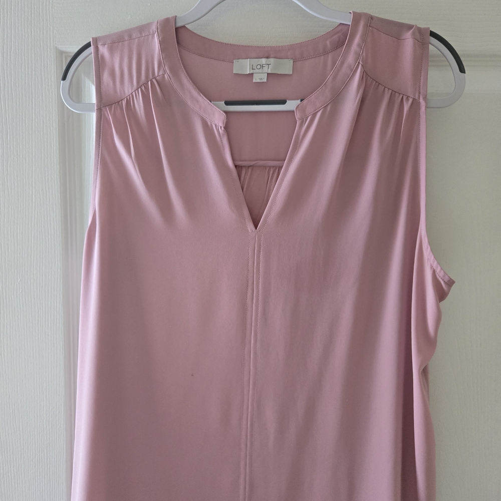 LOFT Women's Blush Pink Sleeveless Blouse